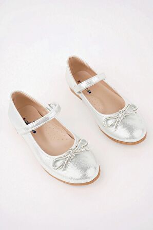 Bıyık Fiyonk Gümüş Star Kız Çocuk Ayakkabı