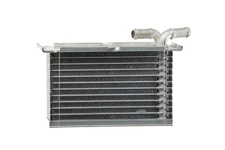 BSG TURBO RADYATORU INTERCOOLER - GOLF6-JETTA-POLO-A3-LEON 10-