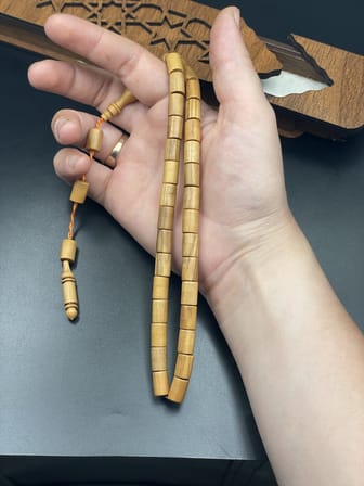 El Yapımı Şimşir Tespih – 11x7 mm No:3