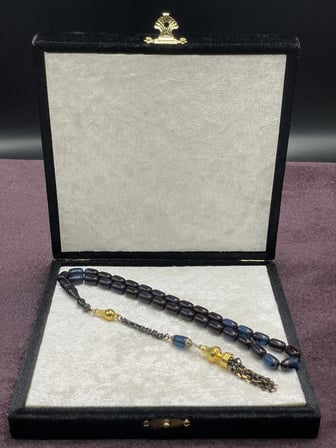 Gold Renkli Alpaka Aksamlı İspirto Yansımalı Ateş Kehribar Tesbih (7x11 mm)