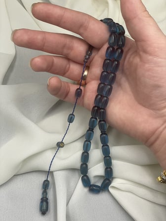 Mehmet Arıcı İmzalı El Boy Kapsül Açık Mavi Ateş Kehribar Tesbih (7x11 mm)