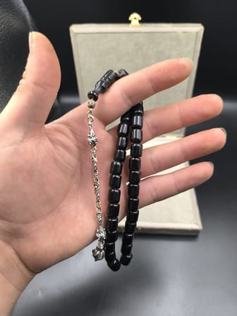 Osmanlı Benzetme Çubuk Sıkma Tesbih (Oltu Renginde, 9x10 mm)