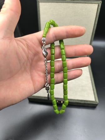 Osmanlı Benzetme Çubuk Sıkma Tesbih (Fıstık Yeşili, 9,5x7 mm)