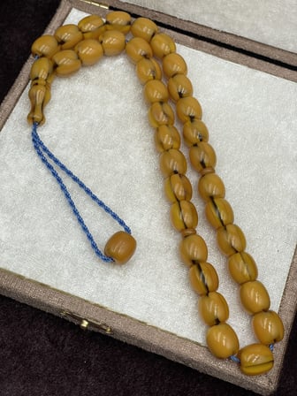 Helezon Hareli Osmanlı Benzetme Çubuk Sıkma Kehribar Tesbih (12x14 mm)