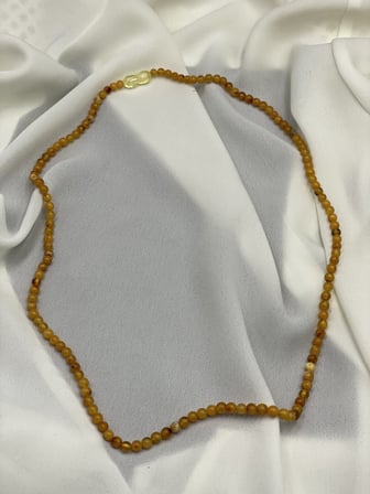 Orijinal Ukrayna Kaya Damla Kehribar Habbe Kesim Yetişkin Kolye (60 cm)