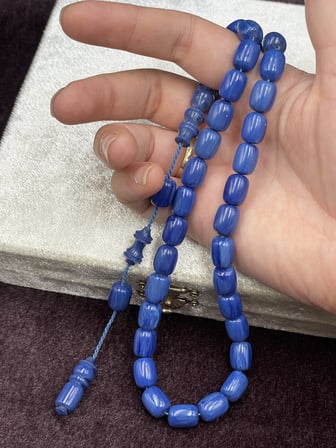 Sistemli Saksı Mavisi Kanayan Baga Katalin Tesbih (8x11 mm)