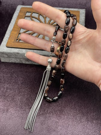 Alpaka Püsküllü Kapsül Kesim Hare Canavarı Çekoslavak Renk Katalin Tesbih (7x11 mm)