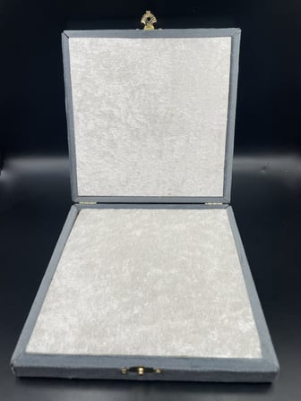 VIP Kadife Tesbih Kutusu (Füme)