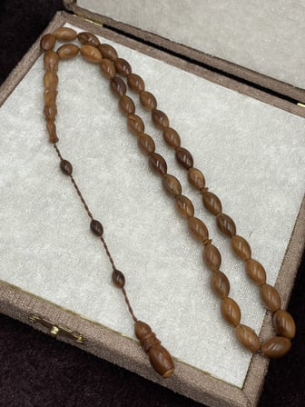 Sistemli Arpa Kesim Bal Kahvesi Doğal Kuka Tesbih (8x12 mm)