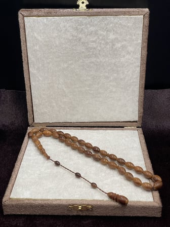 Sistemli Arpa Kesim Bal Kahvesi Doğal Kuka Tesbih (8x12 mm)