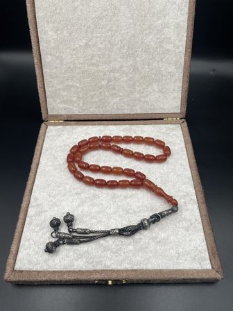 1000 Ayar Trabzon Kazaz Püsküllü Sıkma Kehribar Tespih – 8x11 mm