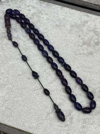 Salih Şirin Halkalı İmame Badem Kesim Koyu Mor Sıkma Kehribar Tesbih (6x8 mm)