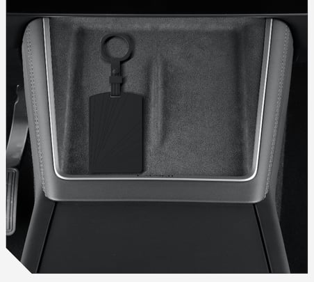 TESLA MODEL Y İÇİN UYUMLU TESLA ANAHTAR KART TUTUCU BEYAZ