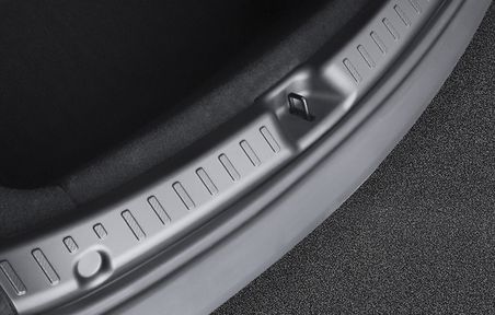 TESLA MODEL Y JUNİPER İÇİN UYUMLU ARKA BAGAJ EŞİK KORUMA 