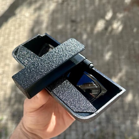 Araç İçi Güneşlik Gözlük Saklama Kabı | Mıknatıslı Premium Tasarım