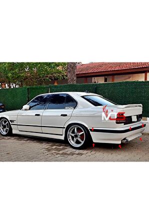 BMW E34 M5 Uyumlu ARKA TAMPON EKİ FİBERGLASS BOYASIZ