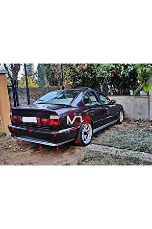 BMW E34 M5 ARKA TAMPON uyumlu    EKİ KARLIK FİBERGLASS BOYASIZ