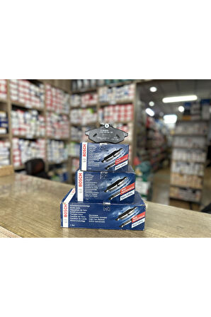 Fren Balata Astra H-G 98-12 / Zafıra 01=> / Combo C 01=> Ark/Bosch-0986495218/1605995