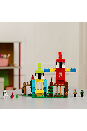 Lego Minecraft Papağan Evleri 21282 (535 Parça)