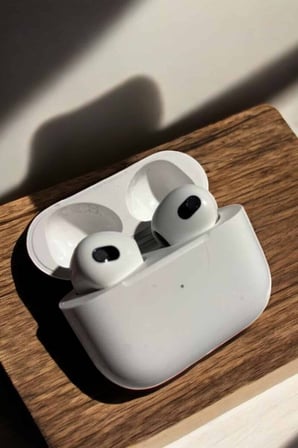 3.Nesil TWS Bluetooth Kulaklık Mikrofonlu ANC Özelliği Dokunmatik Kontrol