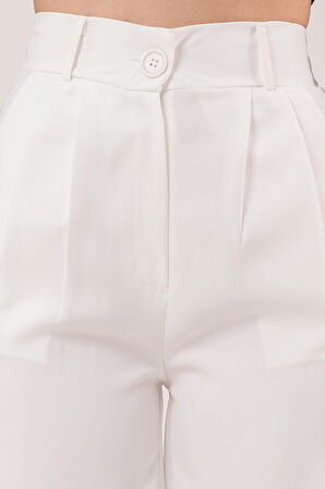 Bol Paça Piliseli Beyaz Pantolon