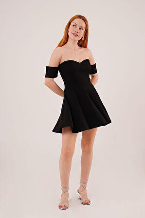 Kol Detaylı Straplez Siyah Mini Elbise