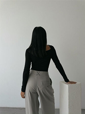 SANDY BODYSUİT ÖNDEN BAĞLAMA DETAYLI - Siyah