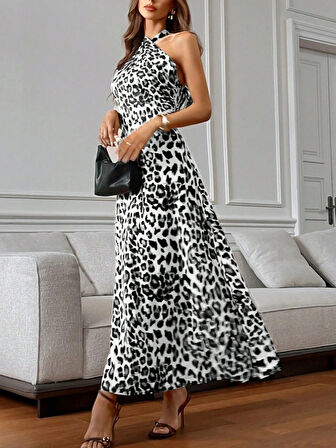 Kadın Omuzlardan Açık Boyundan çapraz Bağlama Detaylı Süprem Elbise