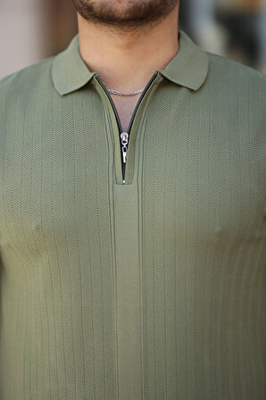 Erkek Yakası Fermuarlı Kısa Kollu T-shirt