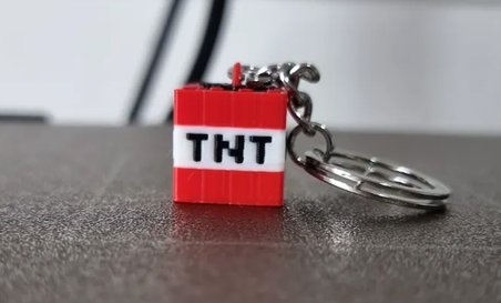3D Baskı TNT Dinamit Temalı Anahtarlık – Eğlenceli Oyun Temalı Çanta Süsü