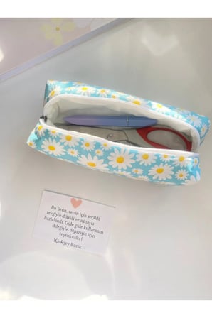 Papatya Desenli Yumuşak Dokulu Kapitone Kalem Kutusu, Astarlı, 18x7x6cm