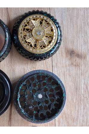 Büyük 63mm Tütün Öğütücü, Çelik Kesiciler, 4 Katmanlı, Özel Tasarım