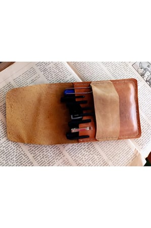 Şık deri kalemlik, 8-9 kalemlik, 28x13 cm, kalemleriniz için ideal