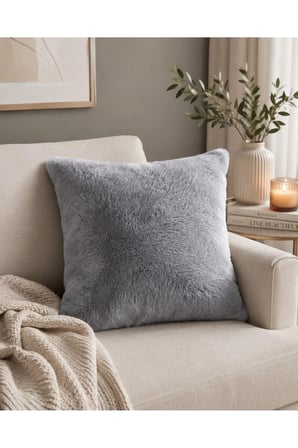 Peluş kırlent yastık 40x40 1 adet