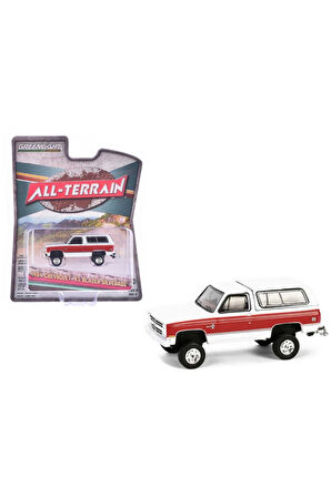 Kız Çocuk Oyuncak Greenlight 1/64 All-Terrain Series 16- 1984 Chevrolet K5 Blaze