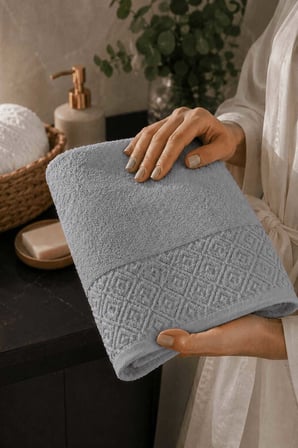 El Yüz Havlusu 50x90 cm %100 Pamuk Kısmi Kadife  Quadro Gri