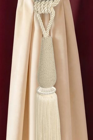 Damla Model Kordon Sarım Takım Krem (2 Braçol + 1 Sarkıt)