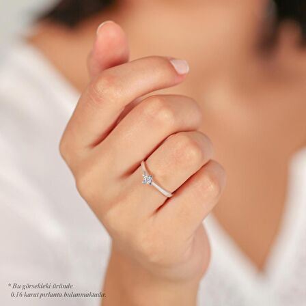 Pırlanta Tektaş Yüzük