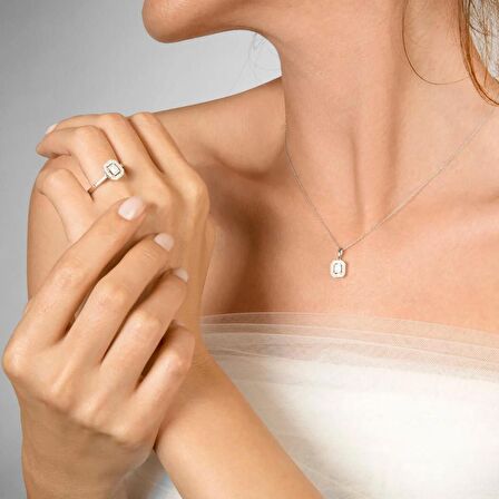 Pırlanta Baget Kolye