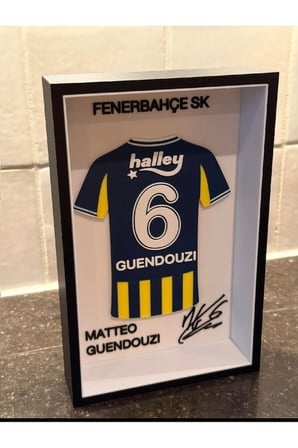 Fenerbahçe Matteo Guendouzi 6 3D Kabartmalı Çerçeveli Forma Tablo - Taraftar Hediyelik Masa Ve Duvar Dekoru