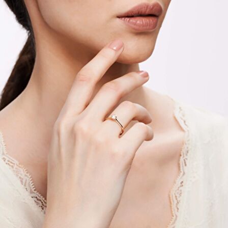 Pırlanta Tektaş Yüzük