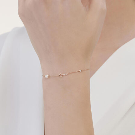 Pırlanta İncili Anahtar Bileklik