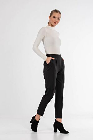 Belden Lastikli Siyah Bilek Kadın Pantolon