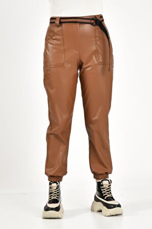 Önden Cepli ve Kemerli Paça Lastikli Taba Kadın Deri Pantolon