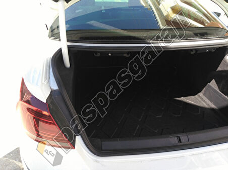 Volkswagen Passat B7 Sedan Bagaj Havuzu 2011-2014 Arası