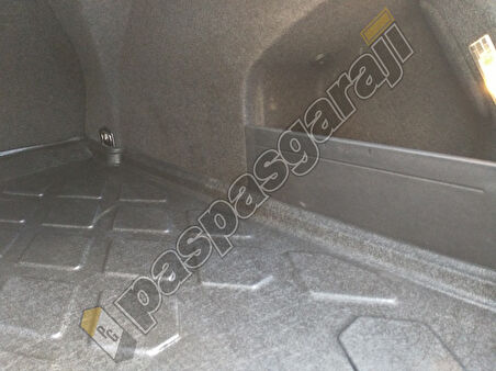 Volkswagen Passat B7 Sedan Bagaj Havuzu 2011-2014 Arası
