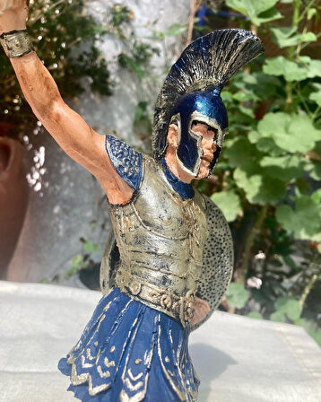 Hector Savaşçı: Antik Güç, Modern Zarafet