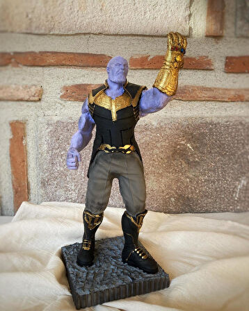 Thanos Savascı Kahraman