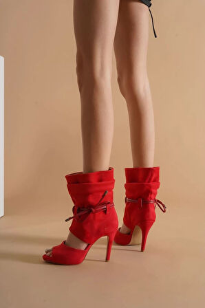 Şık Tasarım Tasarım Süs Bağcıklı Topuklu Ayakkabı Şık ve Zarif Abiye Ayakkabı