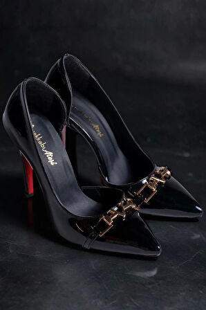 Kadın Toka Detaylı İnce Topuklu Stiletto 10 cm Şık ve Zarif Topuklu Ayakkabı